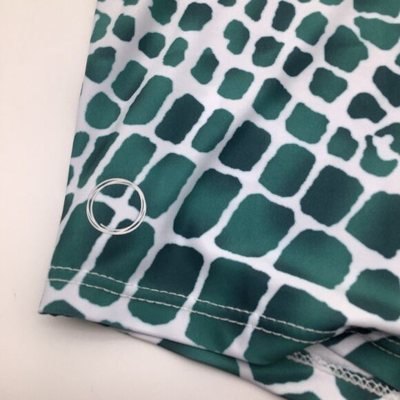 The Bubble Womens Crew Long Sleeve Top Green Size Medium NWT - Picture 4 of 9